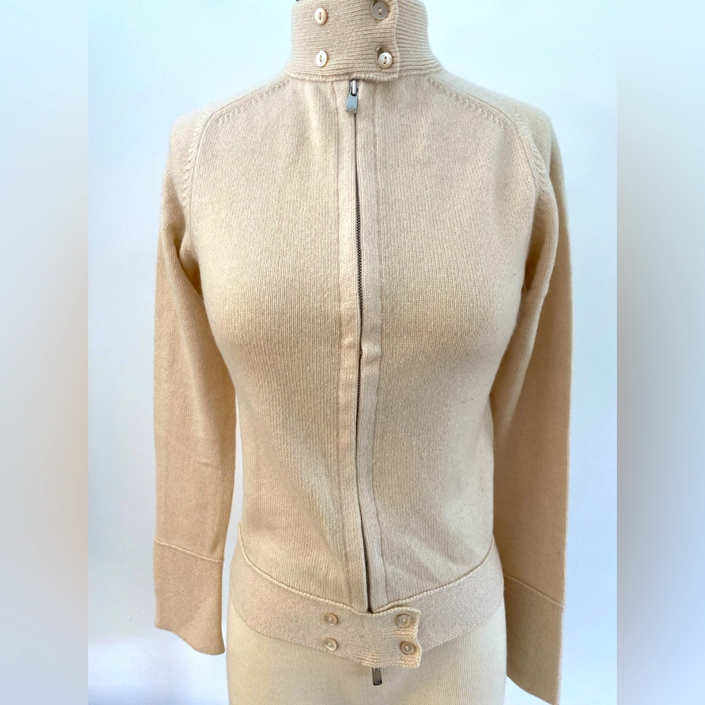 TANIA Luxury 100% Cashmere from Scotland knit jacket